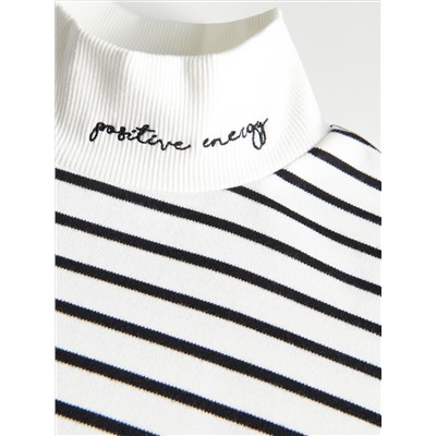 Rollkragen-Sweatshirt mit hohem Baumwollanteil