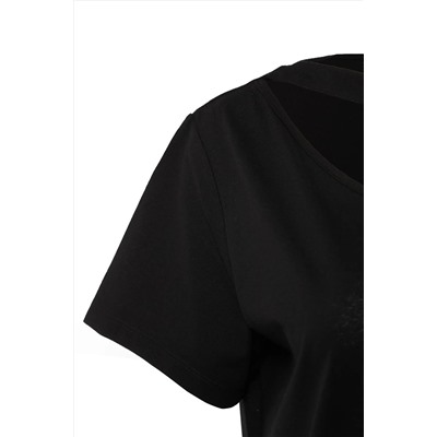 Siyah Pencere/Cut Out Detaylı %100 Pamuk Örme T-Shirt TBBSS22BF00001