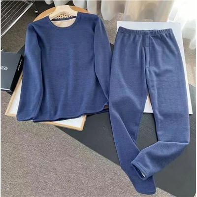 Комплект теплого термобелья для мужчин и женщин (топ + брюки) — мягкий, удобный, на флисовой подкладке.