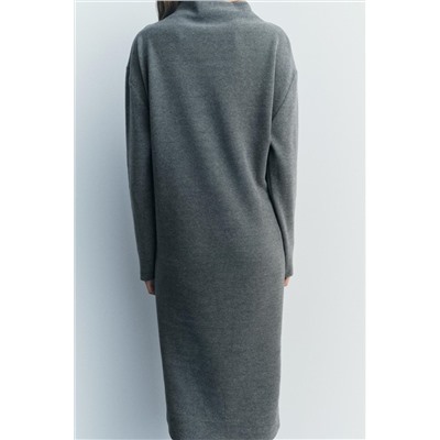SOFT MIDI DRESS
