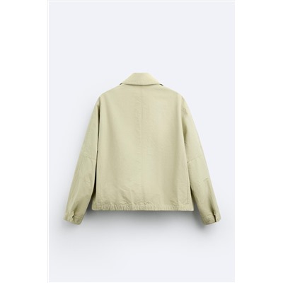 CAZADORA CROPPED FIT BOLSILLOS