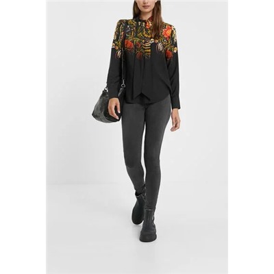 Blusa floral seda con lazo