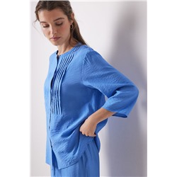 Pijama camisero largo satén plisado azul