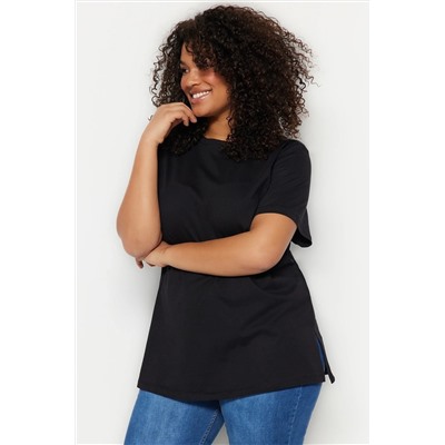 Siyah Boyfriend Bisiklet Yaka Yırtmaçlı %100 Pamuk Örme T-Shirt TBBSS22BF0031
