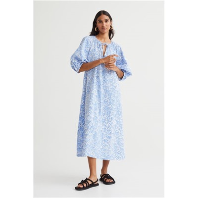 Kleid mit Bindebändern