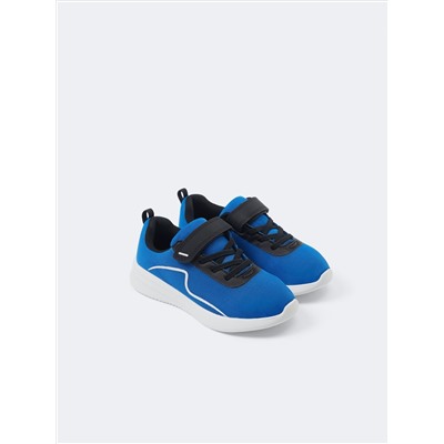 MINIMALIST SNEAKERS