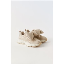 SNEAKERS WITH BOW