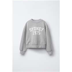 SUDADERA EFECTO LAVADO TEXTO