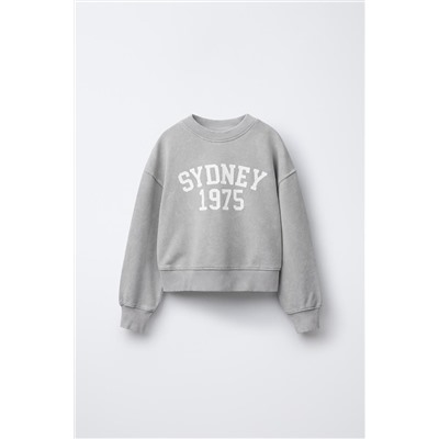 SUDADERA EFECTO LAVADO TEXTO