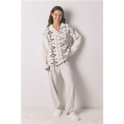 Pijama largo borrego y polar estampado