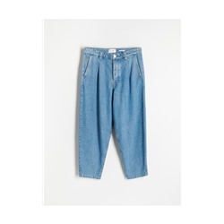 Jeans im Balloon-Fit