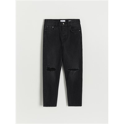 Jeans im Carrot-Fit in Used-Optik