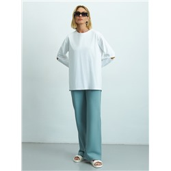 Лонгслив oversize из 100% хлопка с разрезами на локтях