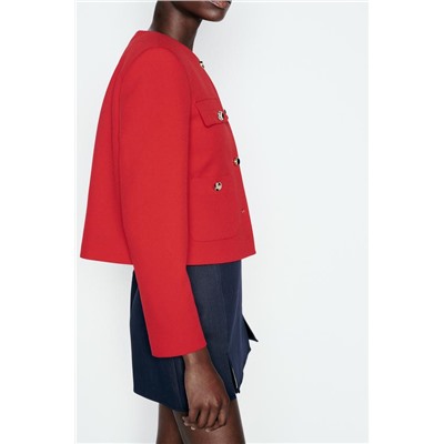 SHORT BLAZER WITH GOLDEN BUTTON DETAIL