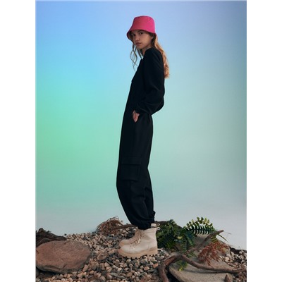Jumpsuit im sportlichen Stil