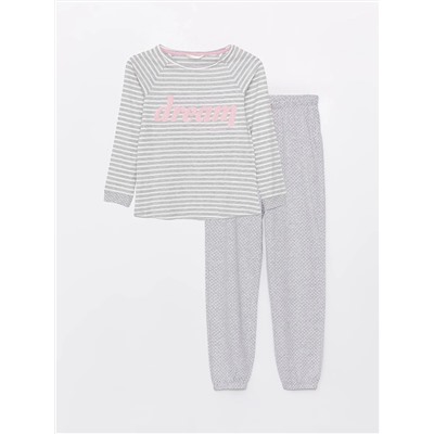 LC Waikiki Bisiklet Yaka Nakışlı Uzun Kollu Kadın Pijama Takımı, LCW DREAM                                            
                                            Bisiklet Yaka Nakışlı Uzun Kollu Kadın Pijama Takımı