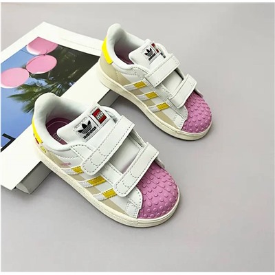 Детские кеды Adida*s Lego   Материал: натуральная кожа  Мягкие, лёгкие, удобные