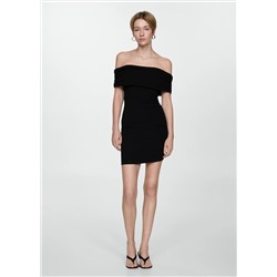 Vestido corto hombros descubiertos