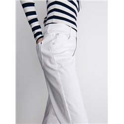 Stretch-Jeans im Boyfriend-Fit