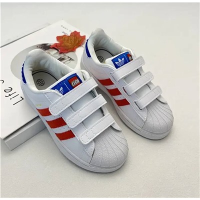 Детские кеды Adida*s Lego   Материал: натуральная кожа  Мягкие, лёгкие, удобные