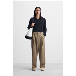 PANTALÓN PLIEGUES CINTURÓN