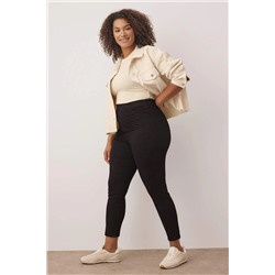 Siyah Tayt Görünümlü Ektra Esnek Skinny Jeans TBBSS24CJ00034