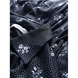 Kleid mit Rüschen