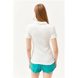 Olalook Kadın Ekru Polo Yaka Düğmeli Likralı Bluz BLZ-19002558