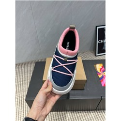 Оригинальная и интересная модель Moo*n Boo*t