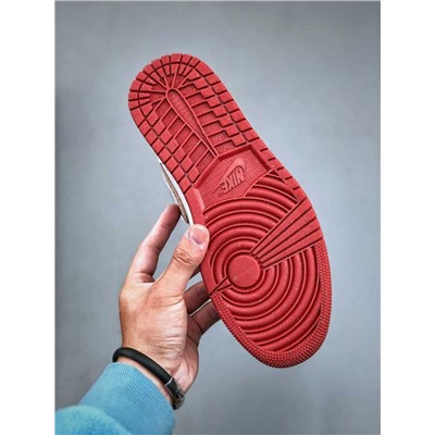 Баскетбольные кроссовки Air Jordan 1 Mid Year of the Snake