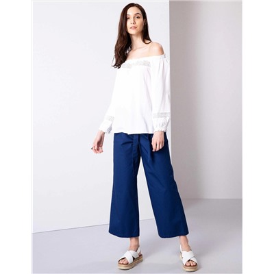 Beyaz Crop Top Bluz