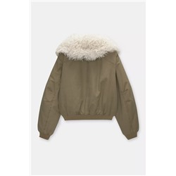 Chaqueta bomber cuello efecto pelo