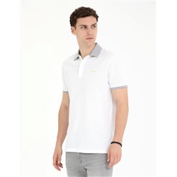 Beyaz Slim Fit Polo Yaka Tişört