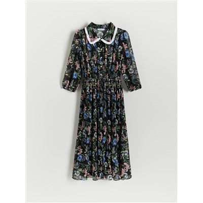 Plissiertes Kleid