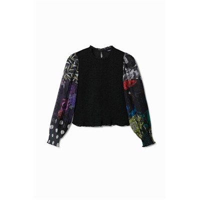 Blusa slim drapeada