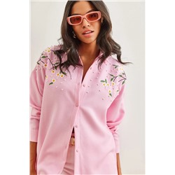 Olalook, Kadın Şeker Pembe Nakışlı İncili Yün Efektli Oversize Kışlık Gömlek GML-19001159