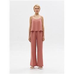 Укороченный минималистичный топ