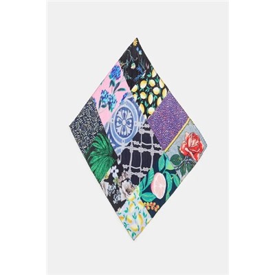 Foulard cuadrado patch digital