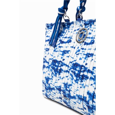 Bolso plisado con olas marinas