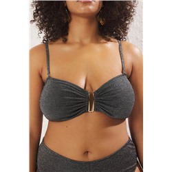 Siyah U Aksesuar Detaylı Simli Askılı Büyük Beden Bikini Üstü TBBSS25CT00007