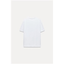 T-SHIRT WITH SWISS-EMBROIDERED POCKET