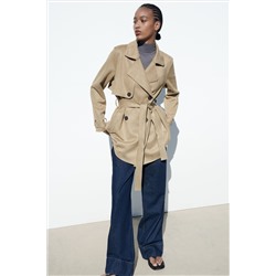 TRENCH CORTA EFECTO ANTE