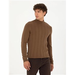 Coconut Slim Fit Kazak