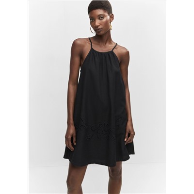 Vestido detalles bordados