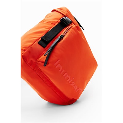 Mochila grande reciclada