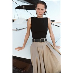 CONTRAST DRESS WITH SHOULDER PADS