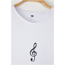 Beyaz Geniş Kalıp Nakış Detaylı Örme Büyük Beden T-Shirt TBBSS22BF00002