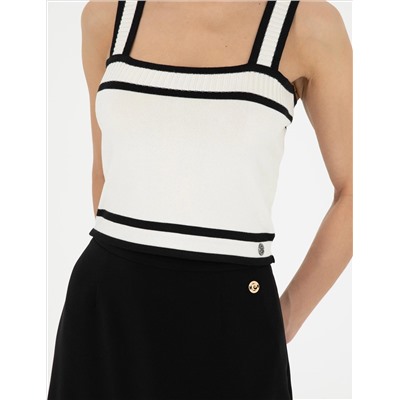 Beyaz Crop Top Triko Bluz