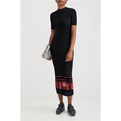 Vestido midi plisado