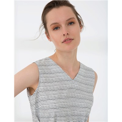 Beyaz Slim Fit Kolsuz Bluz